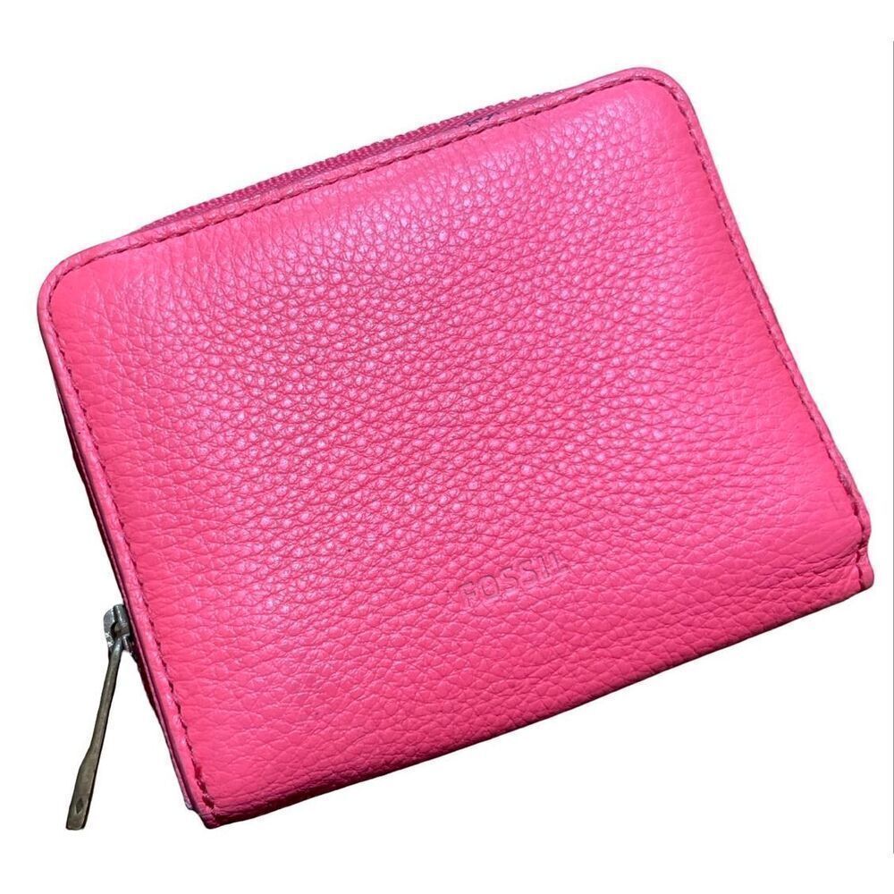 Fossil Leather Women’s Wallet